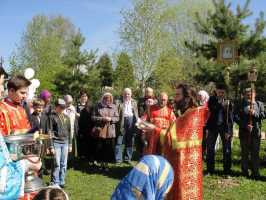 09.05.2014 Освящение Креста-памятника в День Победы, Покровского храма с. Жестылево